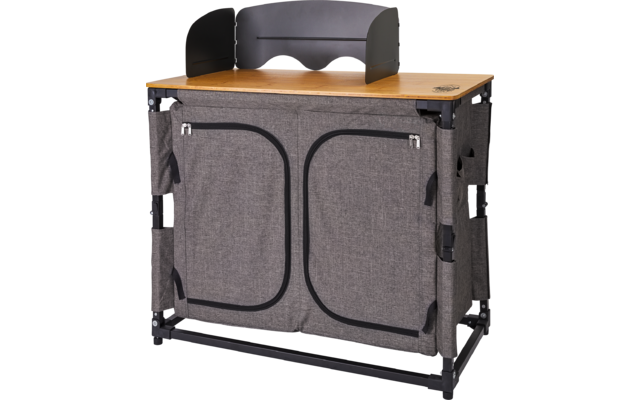Table pliante portable avec façade en tissu gris et chaise noire en arrière-plan