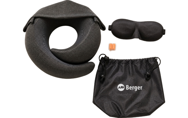Coussin cervical en U gris-noir, masque de sommeil noir, bouchons d'oreilles orange et pochette noire avec le logo 'Berger' sur fond clair