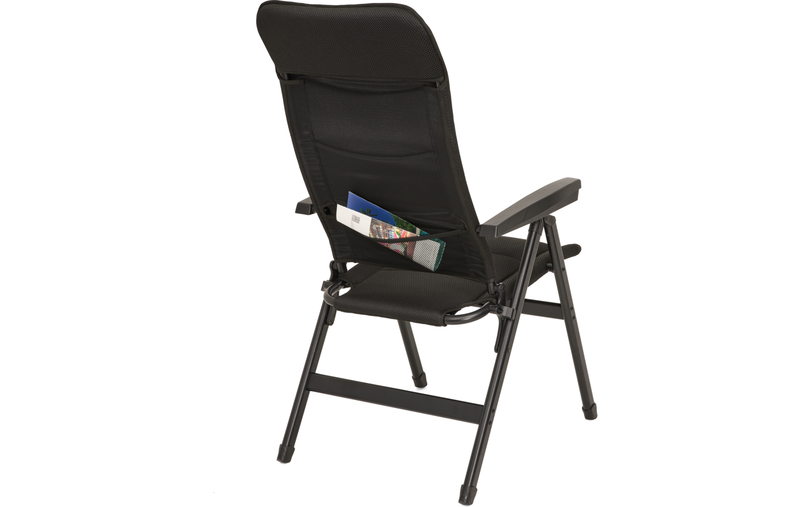 Schwarzer Klappstuhl mit hoher Rückenlehne und Stofftasche mit Broschüren