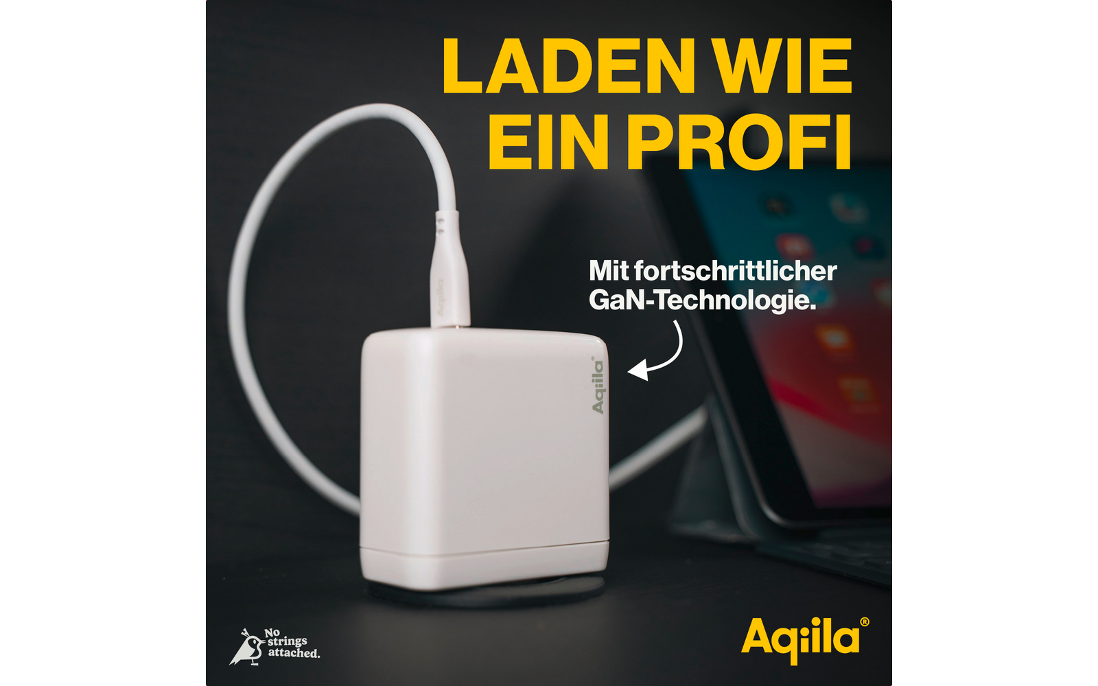 Weißes Ladegerät mit Kabel vor dunklem Hintergrund und Text ‚Laden wie ein Profi‘