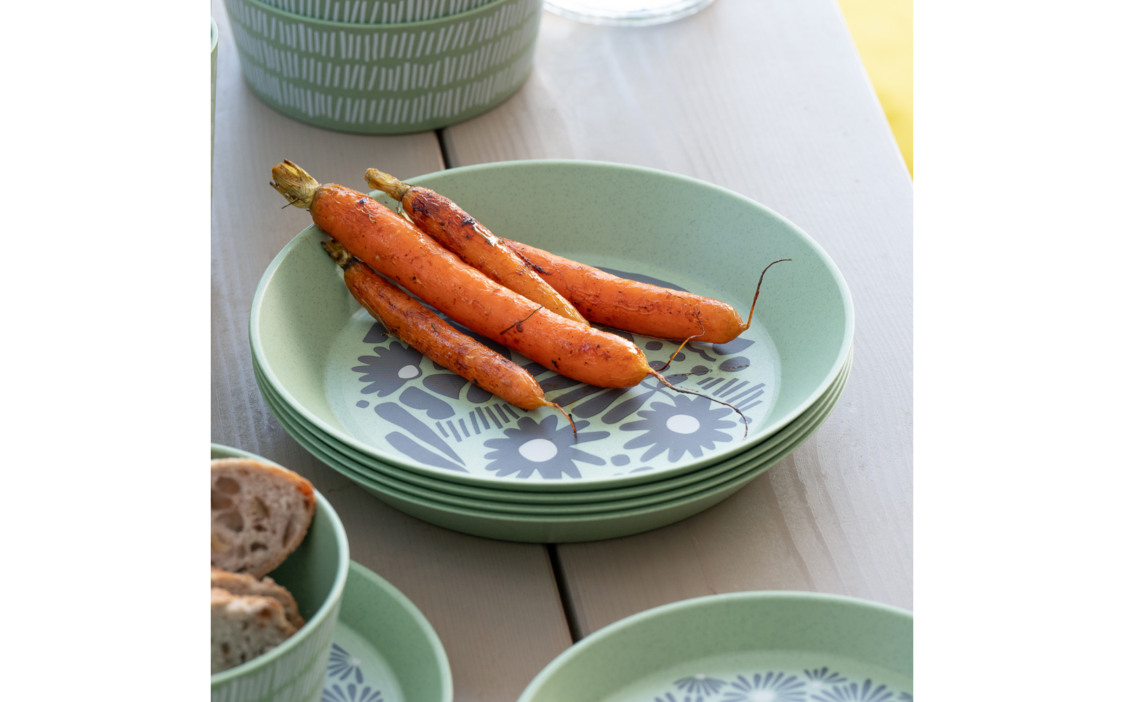 Product afbeelding Koziol Blomster diep bord stapelbaar / robuust / vaatwasmachinebestendig 1