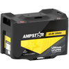 Schwarzes rechteckiges Gerät mit zwei integrierten Griffen und gelbem Etikett, Aufdruck AMPSTAR, 12.8V 100Ah und Lithium LiFePO4