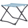 Klapphocker mit einem blauen Sitz und einem schwarzen Metallgestell