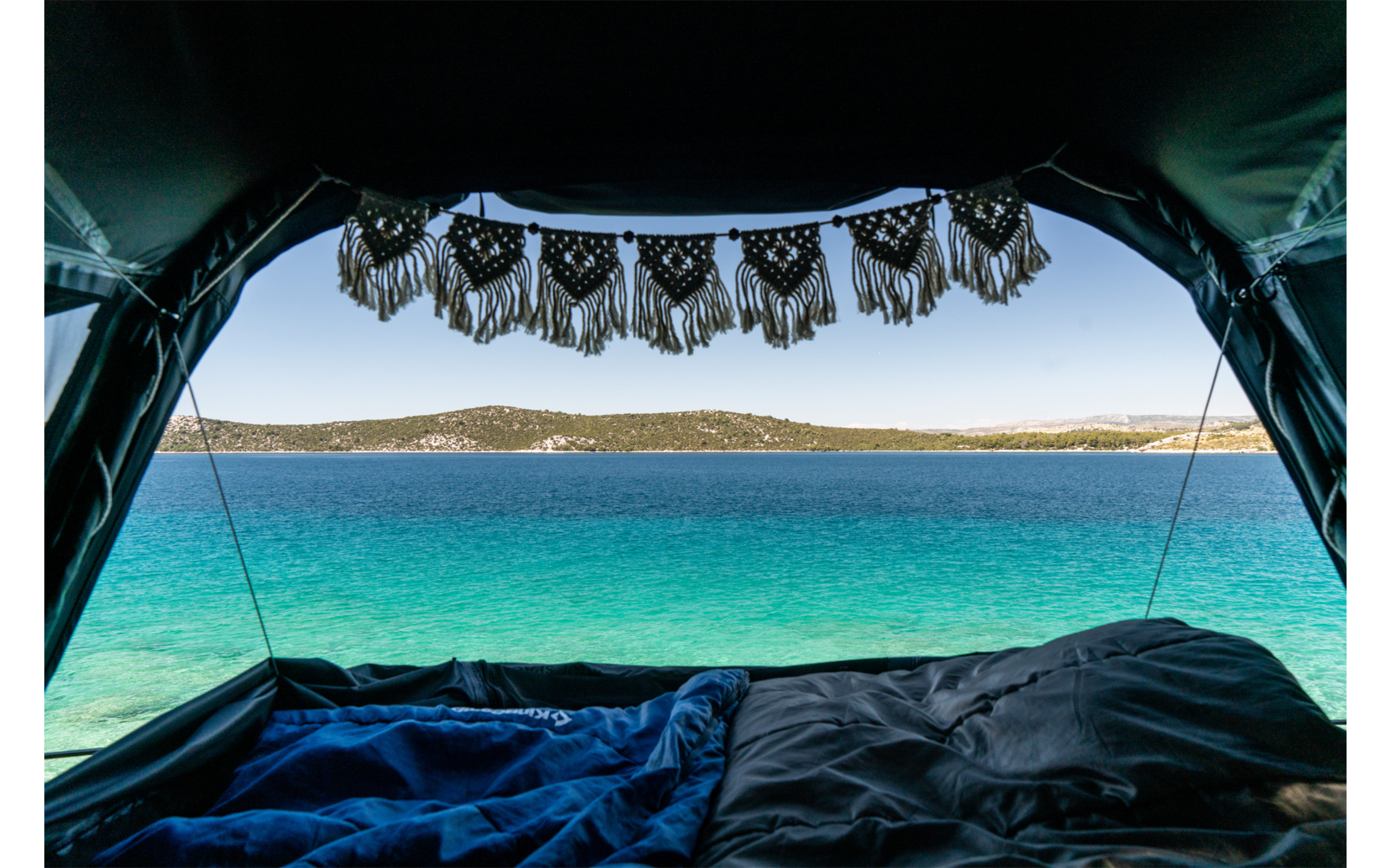 Produktbild Roof Space 4 Hartschalen Dachzelt 4&ndash;5 Personen 1