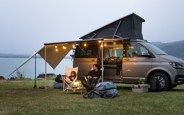 Produktbild Thule Subsola Additional M Panel Zus&auml;tzlicher Sicht- und Wetterschutz modular f&uuml;r Markisen 1