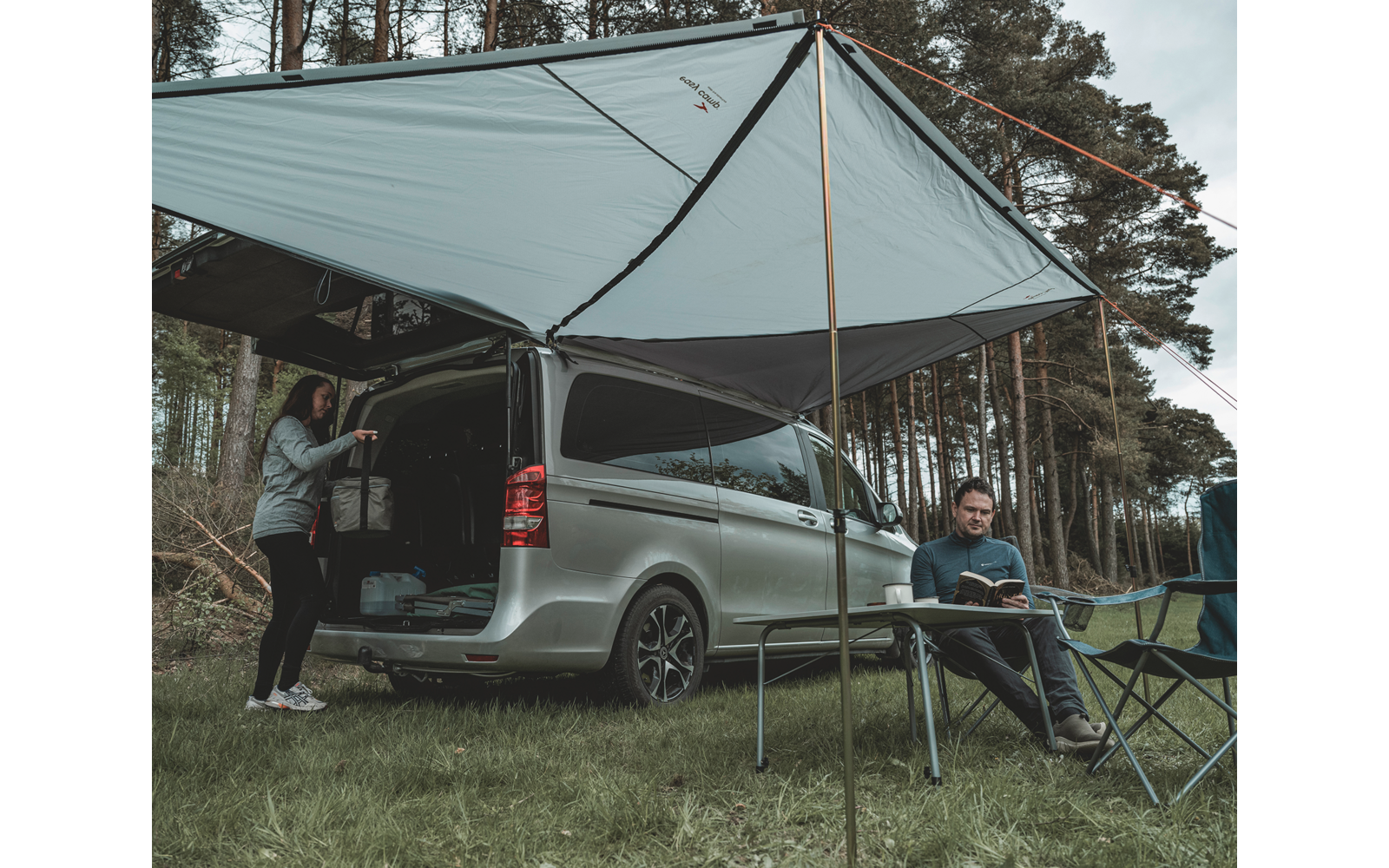 Produktbild Easy Camp Lom Tri Sonnensegel 250 x 500 cm Set aus drei Dreiecken 1