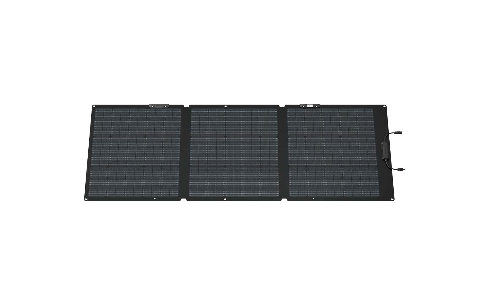 Drei zusammenklappbare schwarze Solarpanels auf weißem Hintergrund