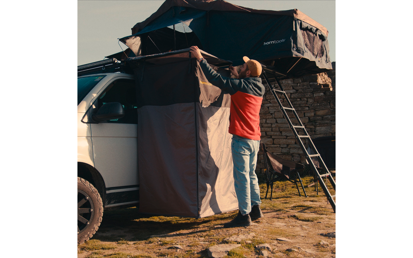 Produktbild Horntools Horizon Duschzelt f&uuml;r Dachtr&auml;ger mit LED 1