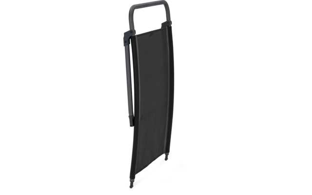 Schwarzer, dünner Stuhl mit Metallrahmen und hoher Rückenlehne