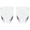 Zwei leere Trinkgläser aus klarem Glas nebeneinander auf weißem Hintergrund