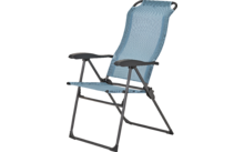 Sedia pieghevole blu con struttura in metallo