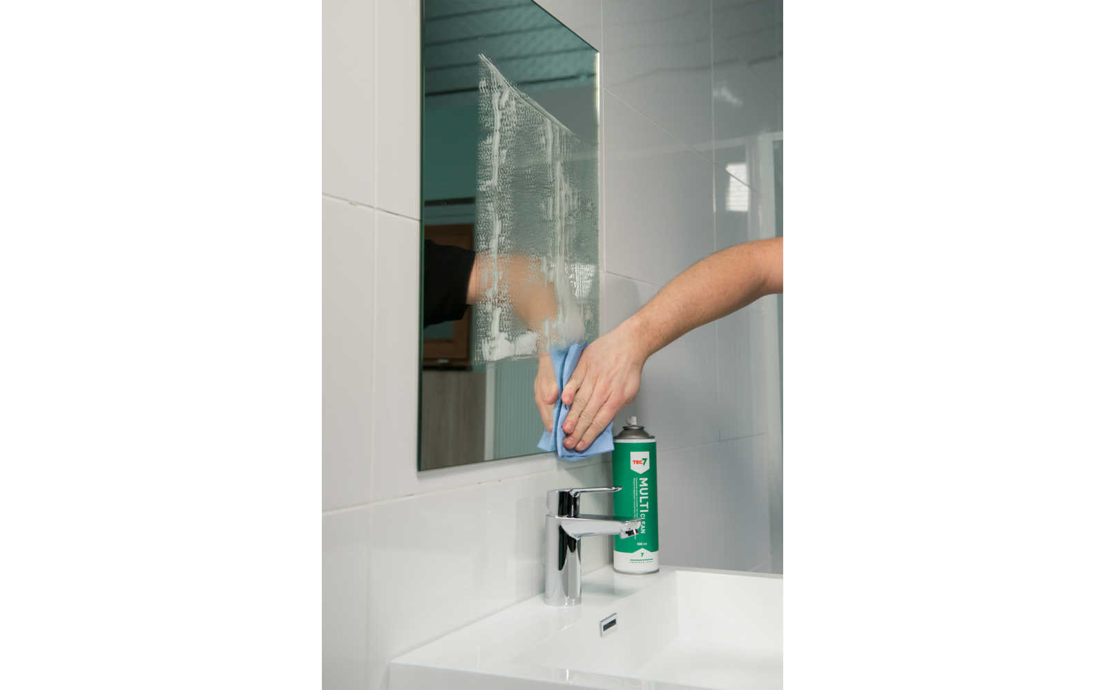 Produktbild TEC7 Multiclean Aerosol Universalschaumreiniger 500 ml 1