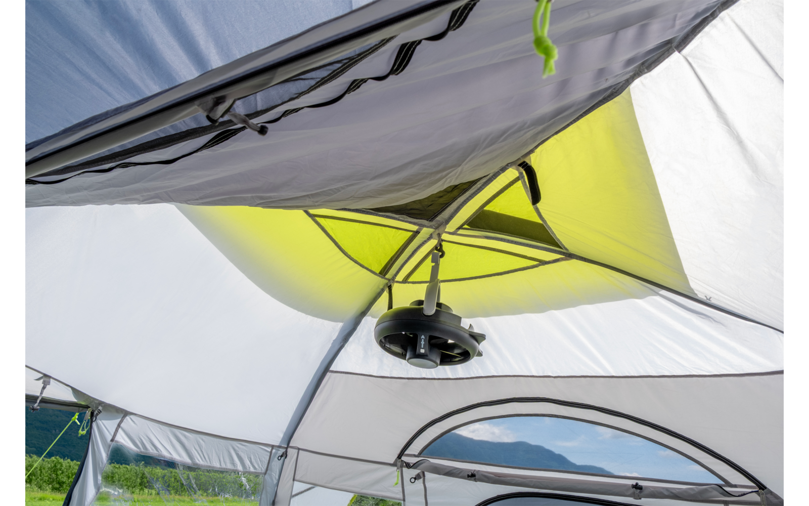 Produktbild Brunner Rambler Busvorzelt freistehend 1