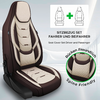 Braun-beige Sitzbezug auf Autositz, kleine Grafik mit zwei Sitz-Icons und Plus, Text 'SITZBEZUG SET FAHRER UND BEIFAHRER' und 'Seat Cover Set Driver and Passenger', runder Badge 'Rücken Freundlich' / 'Spine Friendly'