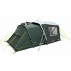 Tenda verde scuro con veranda annessa, tetto grigio chiaro, finestre in zanzariera, pali metallici visibili e corde gialle di ancoraggio su sfondo bianco