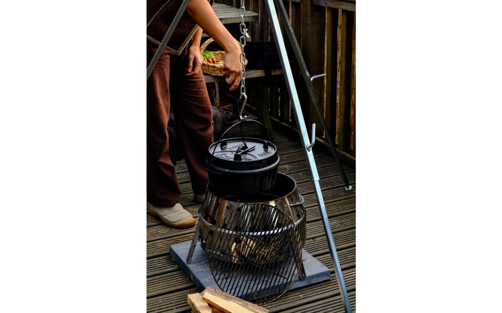 Produktbild Petromax Dutch Oven Feuertopf aus Gusseisen mit Deckel und Standf&uuml;&szlig;en 3,5 Liter 1