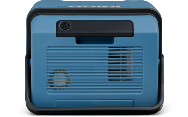 Blaues rechteckiges Gerät mit schwarzem Griff oben, horizontalen Lüftungsschlitzen, einer runden Gitteröffnung links unten und einer rechteckigen Gitteröffnung rechts