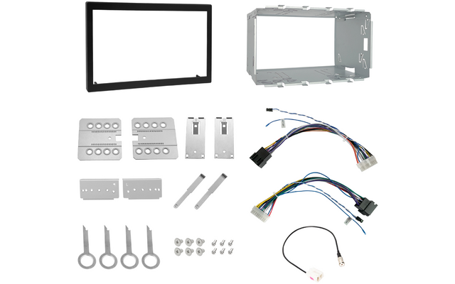 Schwarzer rechteckiger Kunststoffrahmen; silbernes rechteckiges Metallgehäuse; mehrere silberne Montageplatten und Halterungen; zwei mehradrige Kabelbündel mit weißen Steckern; kurzes schwarzes Kabel mit weißem Stecker und Ringöse; drei runde Metallw