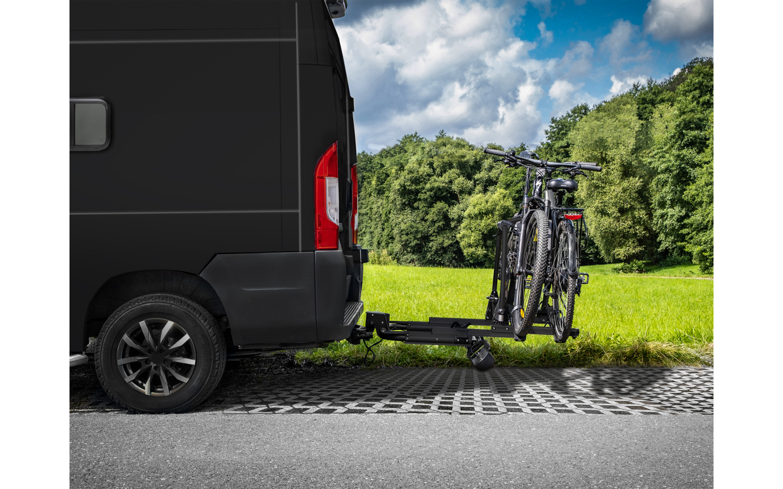 Product afbeelding EUFAB SD260 Fl&uuml;gelt&uuml;r Fahrradtr&auml;ger 2 Fahrr&auml;der 60 kg E-Bike geeignet 1