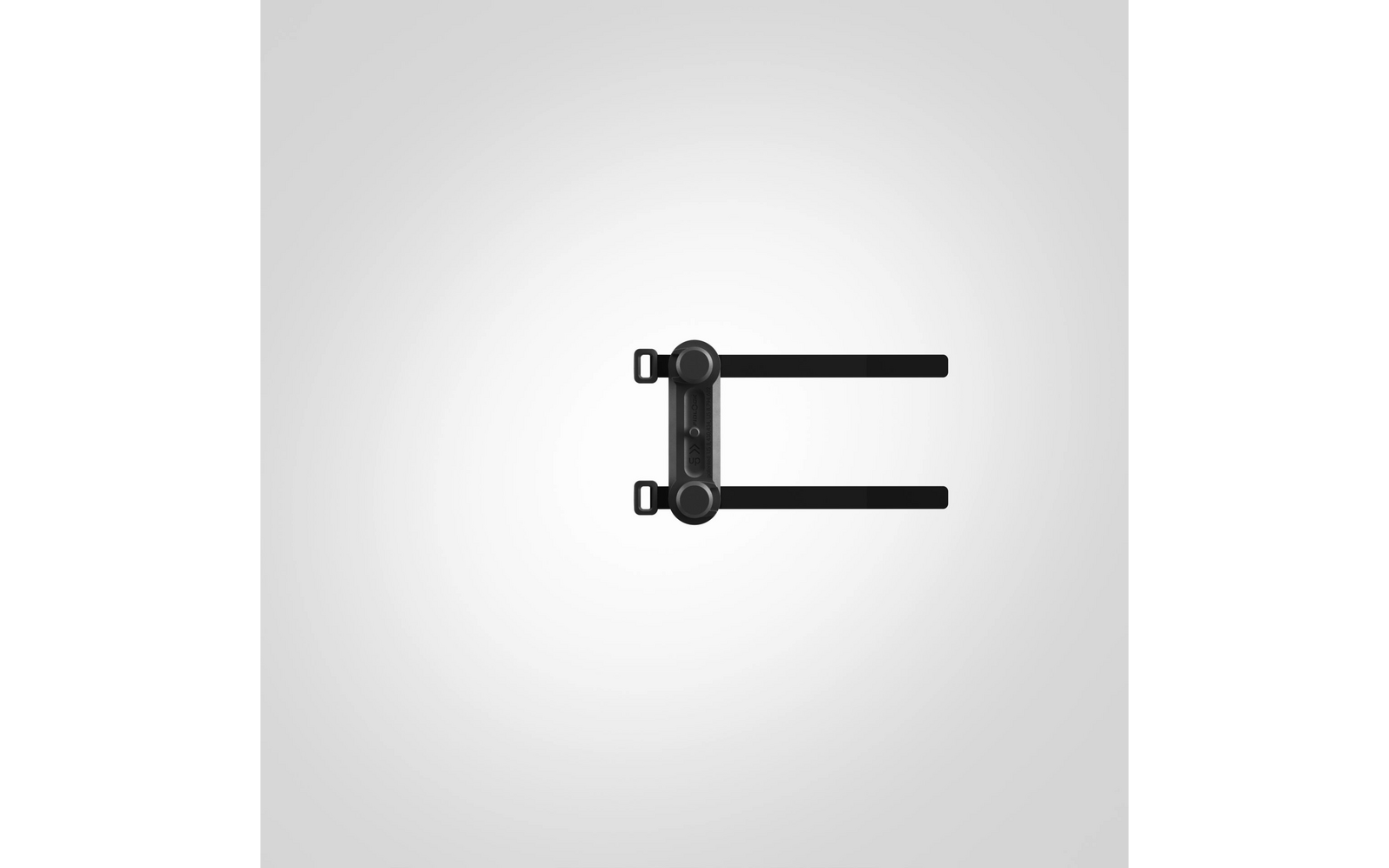 Schraubzwinge mit zwei Backen auf einem weißen Hintergrund