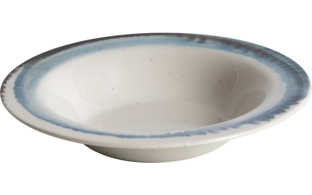 Ondiepe witte keramische kom met blauwe rand en lichte spikkels