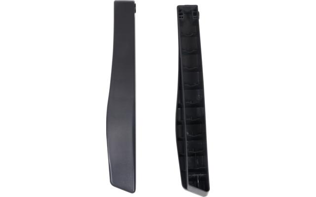 Dos piezas alargadas y curvas de plástico negro sobre fondo blanco; a la izquierda frontal liso, a la derecha reverso con compartimentos huecos
