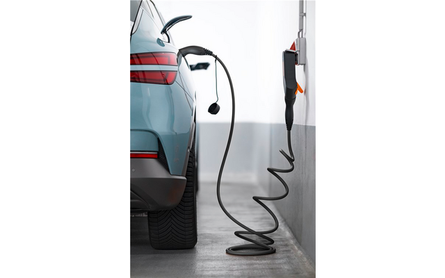 Produktbild Lapp Selbstaufrollendes Ladekabel Typ 2 Mode 3 / 3-phasig 32 A bis 22 kW 1