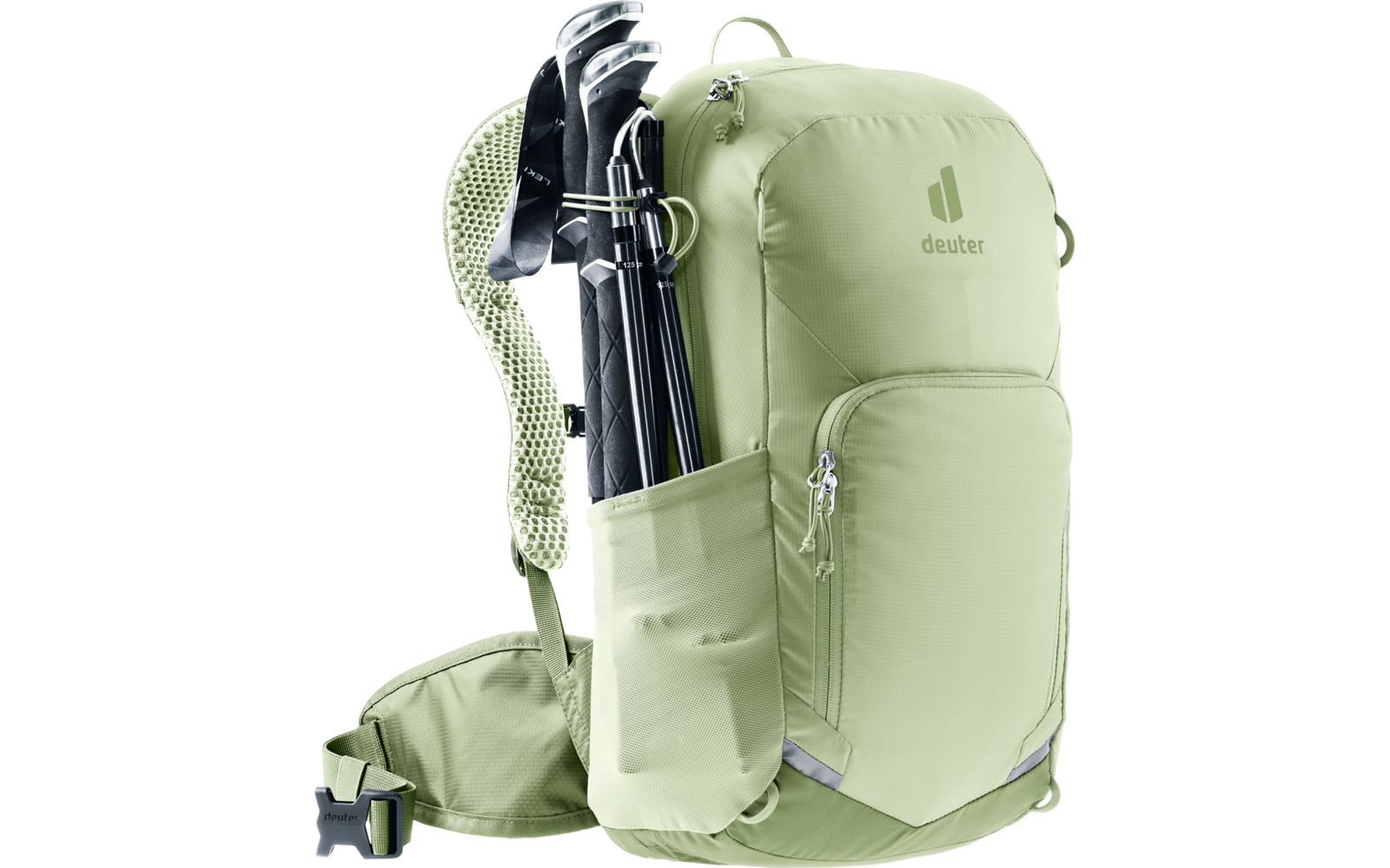 Helles grünes Deuter-Rucksack mit Stöcken in seitlicher Tasche, gepolsterte Schulterträger und Hüftgurt, Fronttasche mit Reißverschluss und Logo