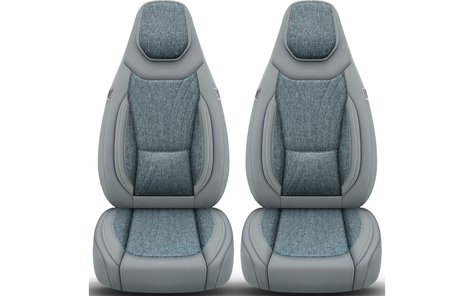 Zwei nebeneinander stehende graue Autositze mit Stoffpolstern vor weißem Hintergrund