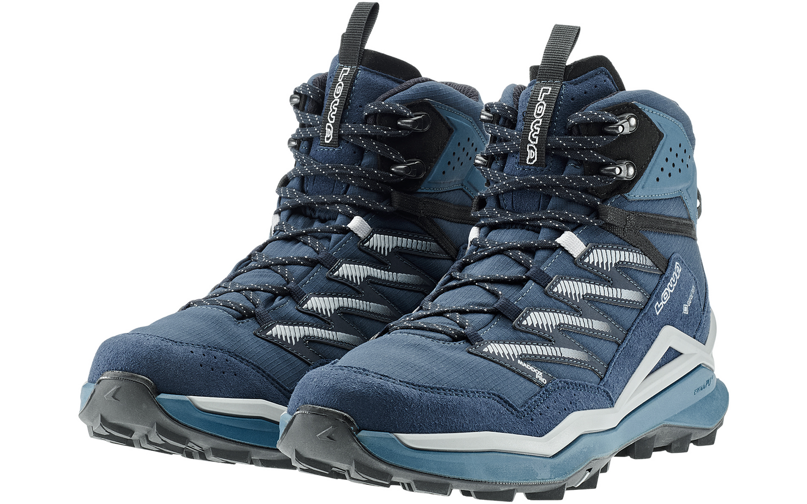 Blau-weiße Wanderschuhe mit Schnürsenkeln und Profilsohle