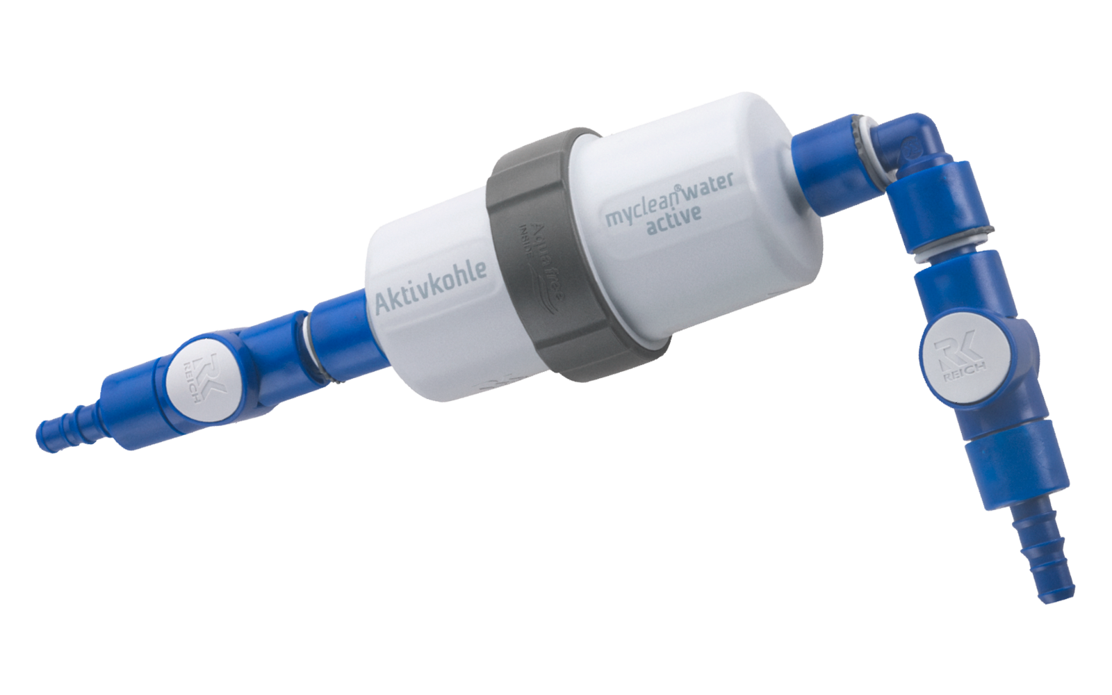 Blauer und weißer Wasserfilter mit Rohren und Anschlussstücken