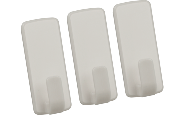 Drie witte USB-sticks op elkaar gestapeld