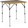 Table carrée avec plateau aspect bois et quatre pieds métalliques argentés avec traverses