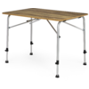 Petite table rectangulaire pliante avec plateau effet bois, pieds métalliques argentés et embouts en caoutchouc noirs