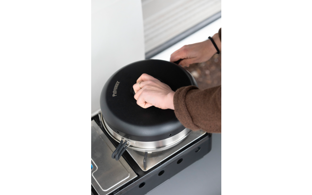 Imagen del producto Horno de camping 27 cm Dimego Petromax 1