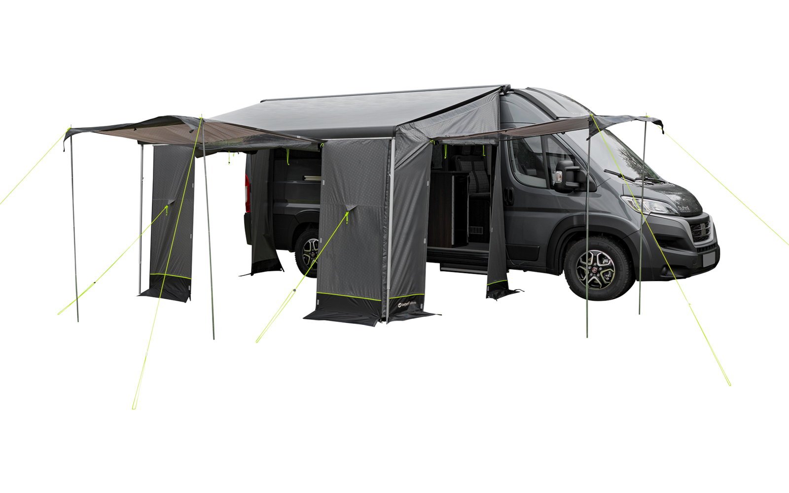 Dunkelgrauer Campingbus mit ausgefahrener grauer Markise und angebauten Seitenwänden, leuchtend limegrüne Abspannleinen und Metallstangen sichtbar, geöffnete Seitentür mit Blick ins Innere