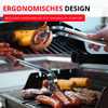 Grill avec des saucisses, des épis de maïs et des morceaux de viande ; deux mains tiennent une pince métallique saisissant une saucisse ; en haut une bannière rouge indique « ERGONOMISCHES DESIGN » et un petit encadré rouge « BEQUEME HANDHABUNG FÜR MAXIMALEN KOMFORT »