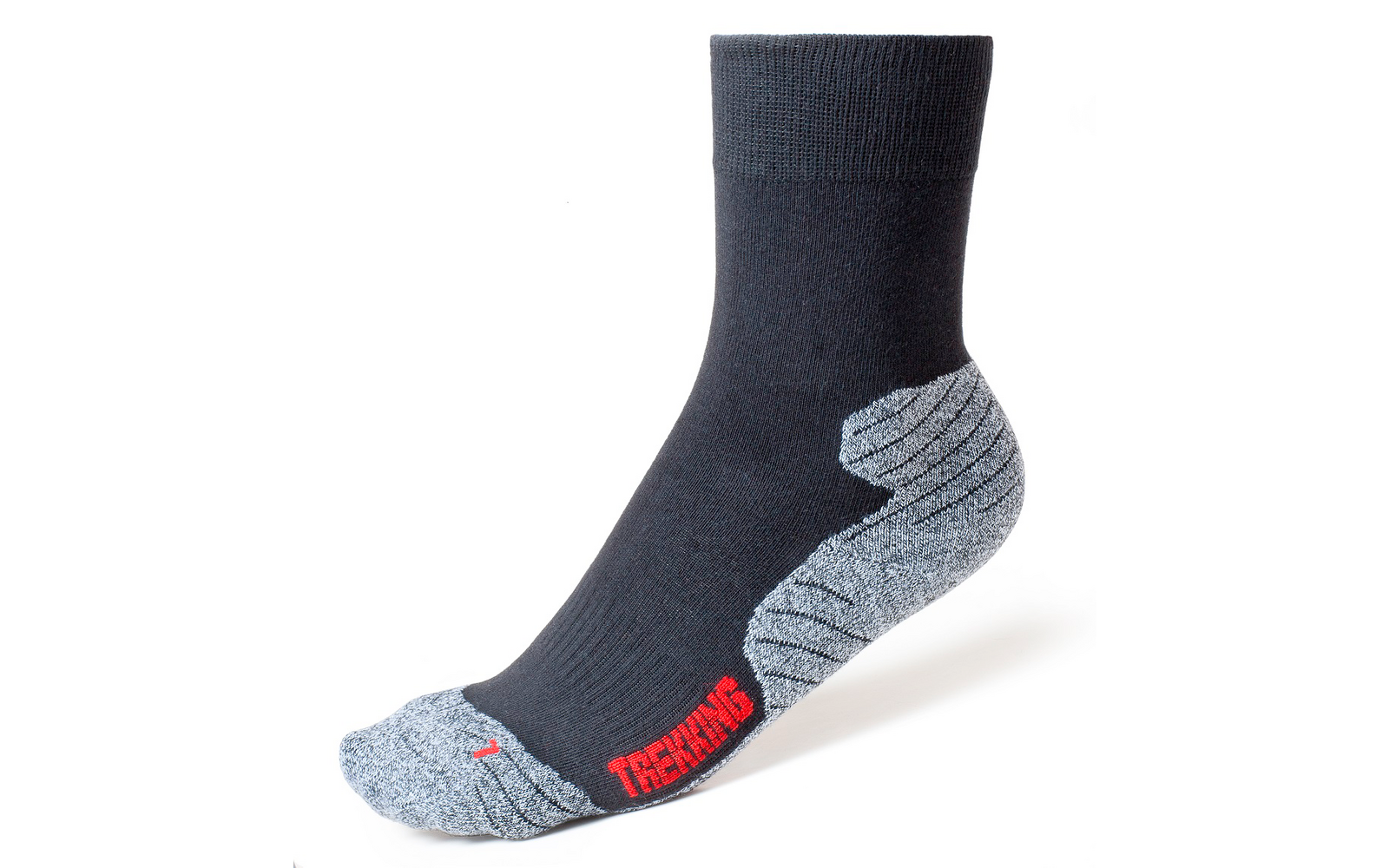 Chaussette noire avec partie du pied grise et inscription rouge sur fond blanc