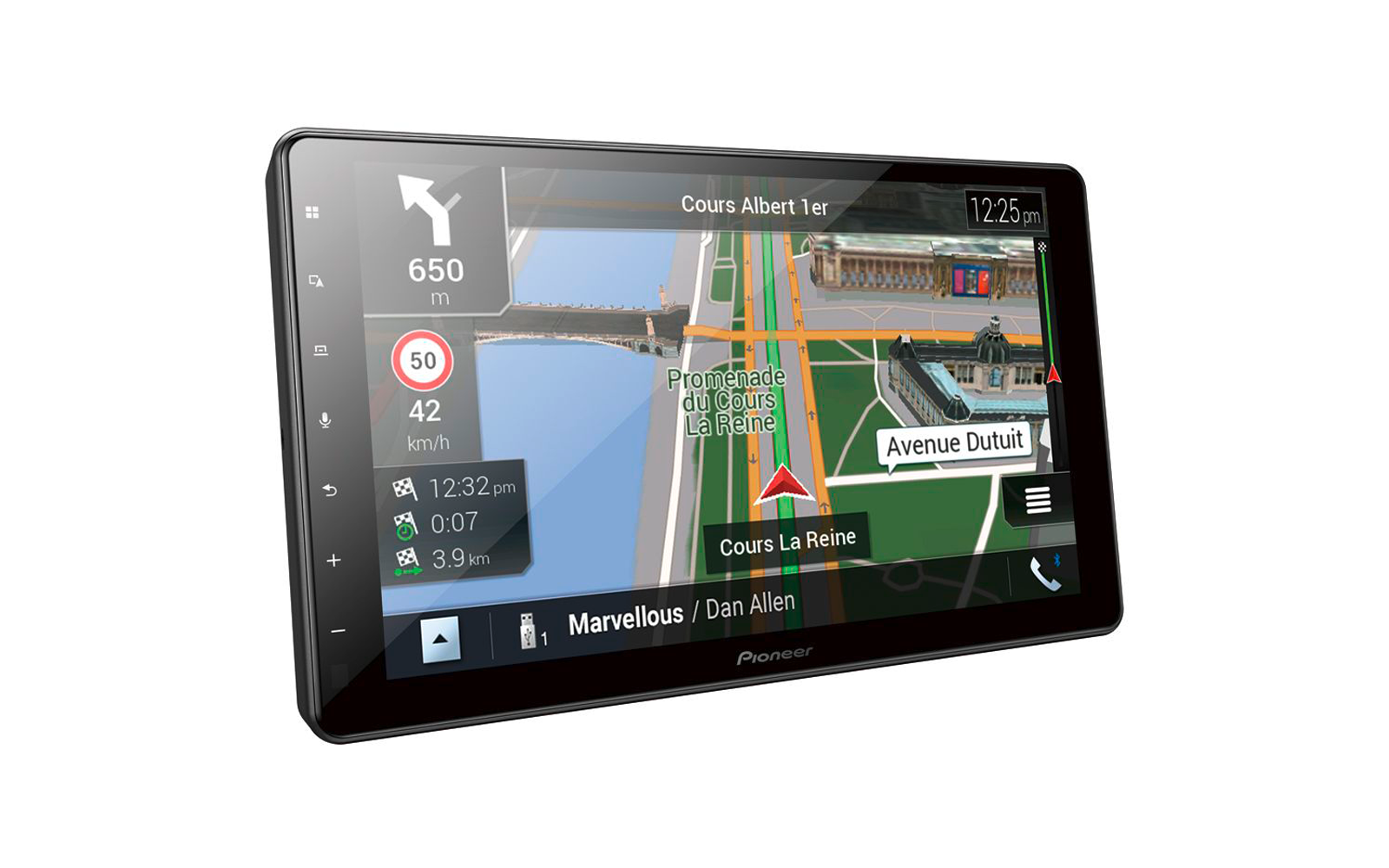 Écran tactile affichant une carte avec rivière et pont, noms de rues 'Cours Albert 1er', 'Cours La Reine', 'Avenue Dutuit', panneau 50, vitesse 42 km/h, distance 650 m, heure 12:25 pm, logo Pioneer