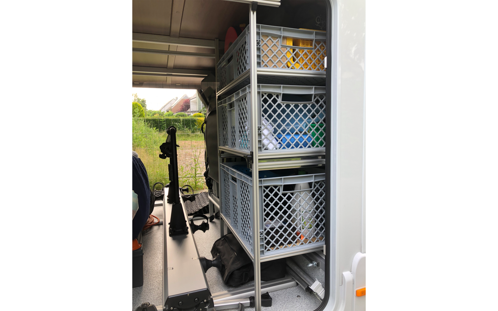 Image du produit SYS-RACK 64-L-RTR-1 Syst&egrave;me d'&eacute;tag&egrave;res avec extension t&eacute;lescopique pour garage arri&egrave;re 69 x 41 x 130 cm 1