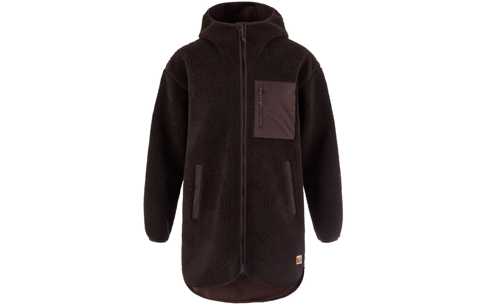 Braune Fleecejacke mit Kapuze, durchgehendem Reißverschluss, Brusttasche mit Reißverschluss, zwei seitlichen Taschen, abgerundetem Saum und kleinem Logo-Patch am Saum