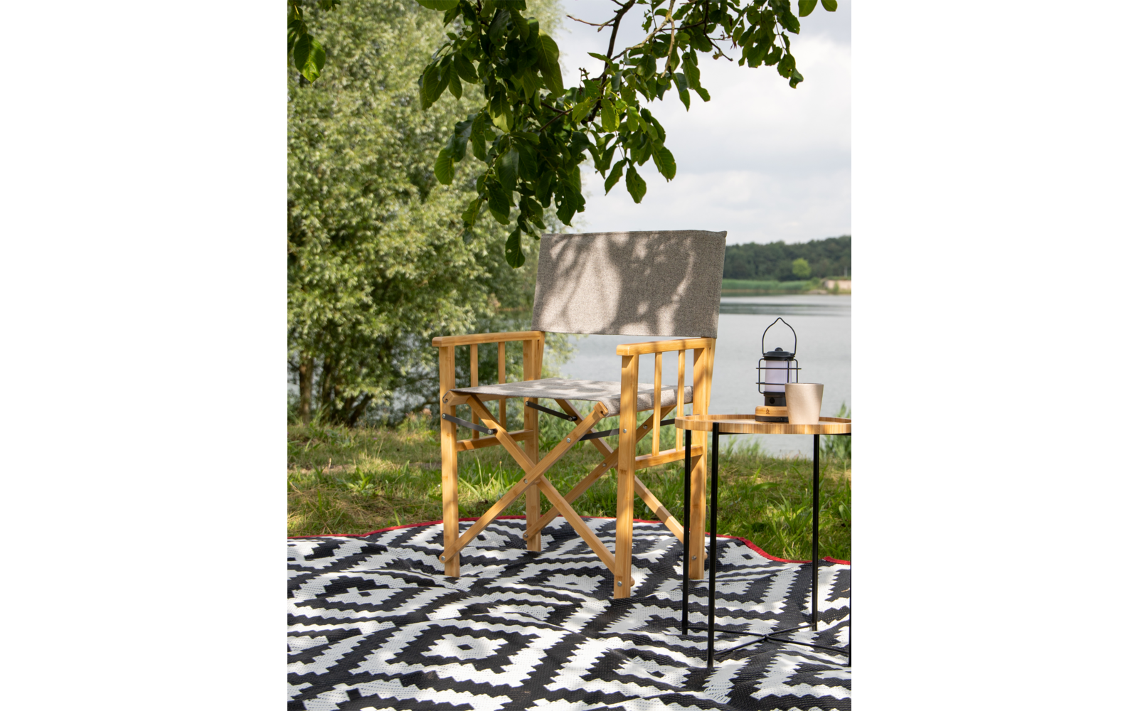 Produktbild Bo-Camp Chichester Urban Outdoor Kollektion Regiestuhl Bambus klappbar 1