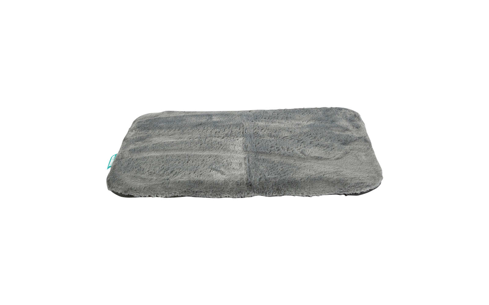 Tapis rectangulaire gris en peluche avec une petite étiquette turquoise sur le bord gauche sur fond blanc