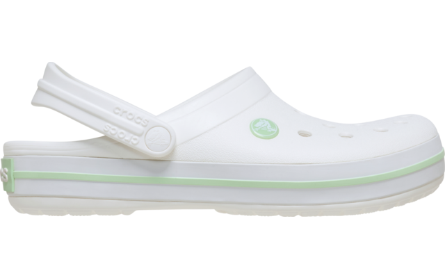 Witte clog met hielriem, ventilatiegaten bovenop, groene streep op de zool