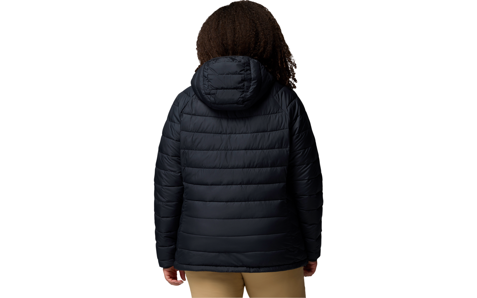 Kind von hinten mit schwarzer Steppjacke und Kapuze, trägt beige Hose