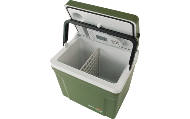 Glacière portable verte ouverte avec intérieur blanc, cloison amovible, écran numérique et grille de ventilation sur le couvercle, poignées noires