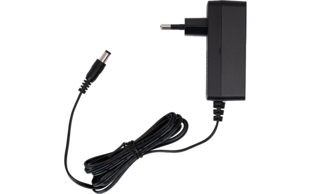 Adaptador de corriente negro con clavija europea de dos pines, cable enrollado y conector cilíndrico