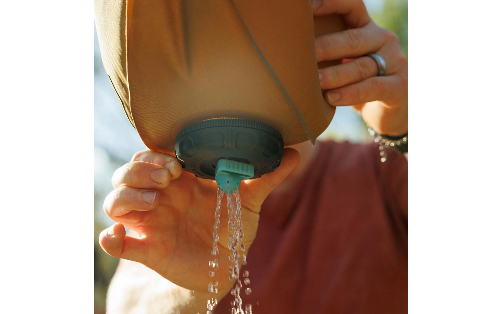 Produktbild Sea to Summit Watercell  X Wasserbeh&auml;lter Dull Gold  1