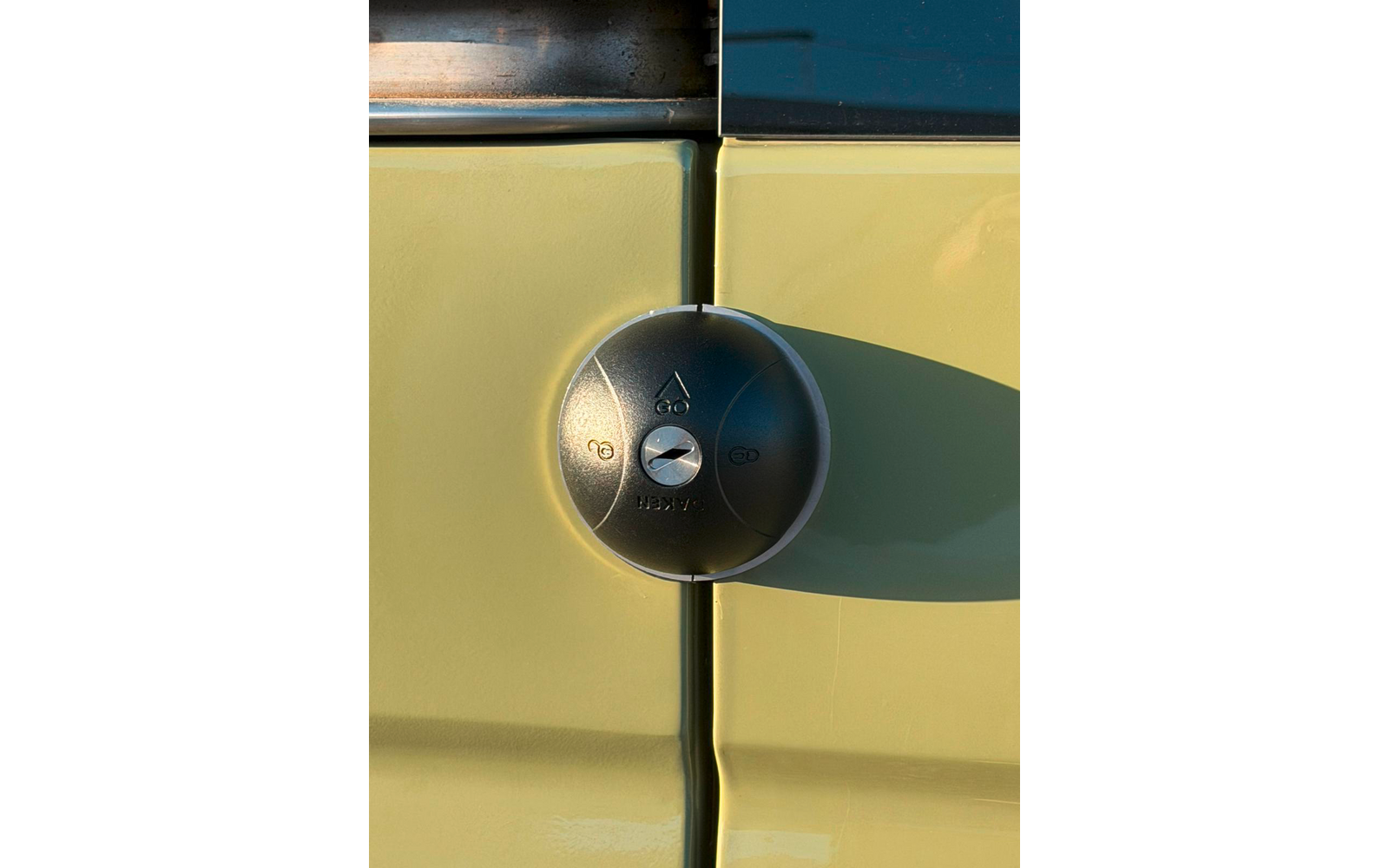 Product afbeelding Daken Locks Saturn GO autoslot, set van 2 stuks  1