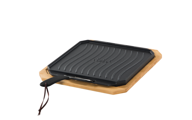 Cozze cast iron pan with wooden tray 30 x 30 cm